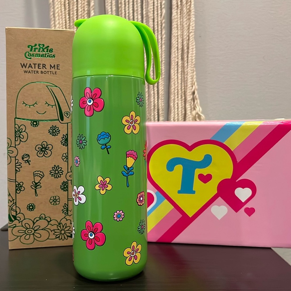Trixie Cosmetics Water Bottle